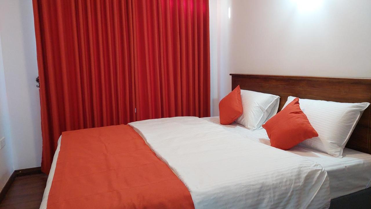 Chanya Luxury Apartment, S 31, Lake View Residencies ヌワラ・エリヤ エクステリア 写真